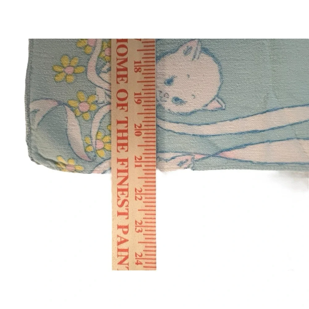 Vintage Nursery Cat Kittens Flower Flannel Blanket 33
